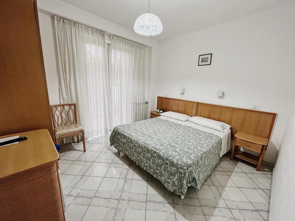 Hotel Rosetta Ischia Esterno foto